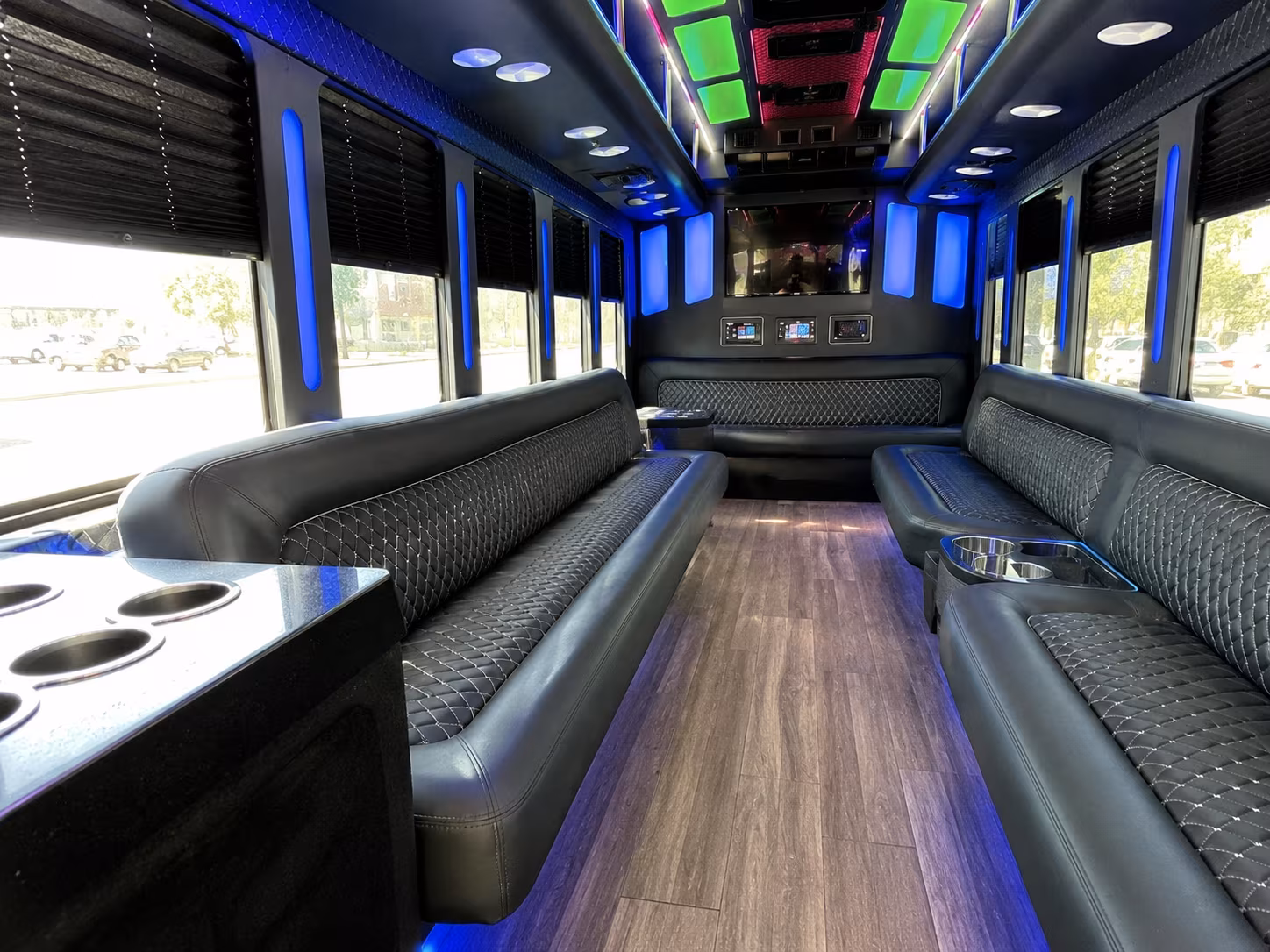 Clarksville Birthday, Sweet 16, & Quinceañera Transportation party bus exterior