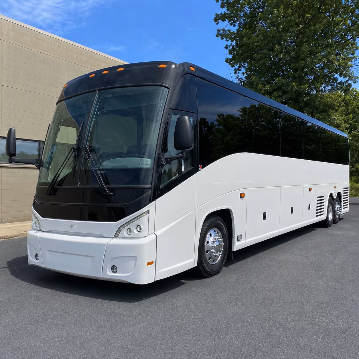 Clarksville Corporate Transportation party bus exterior