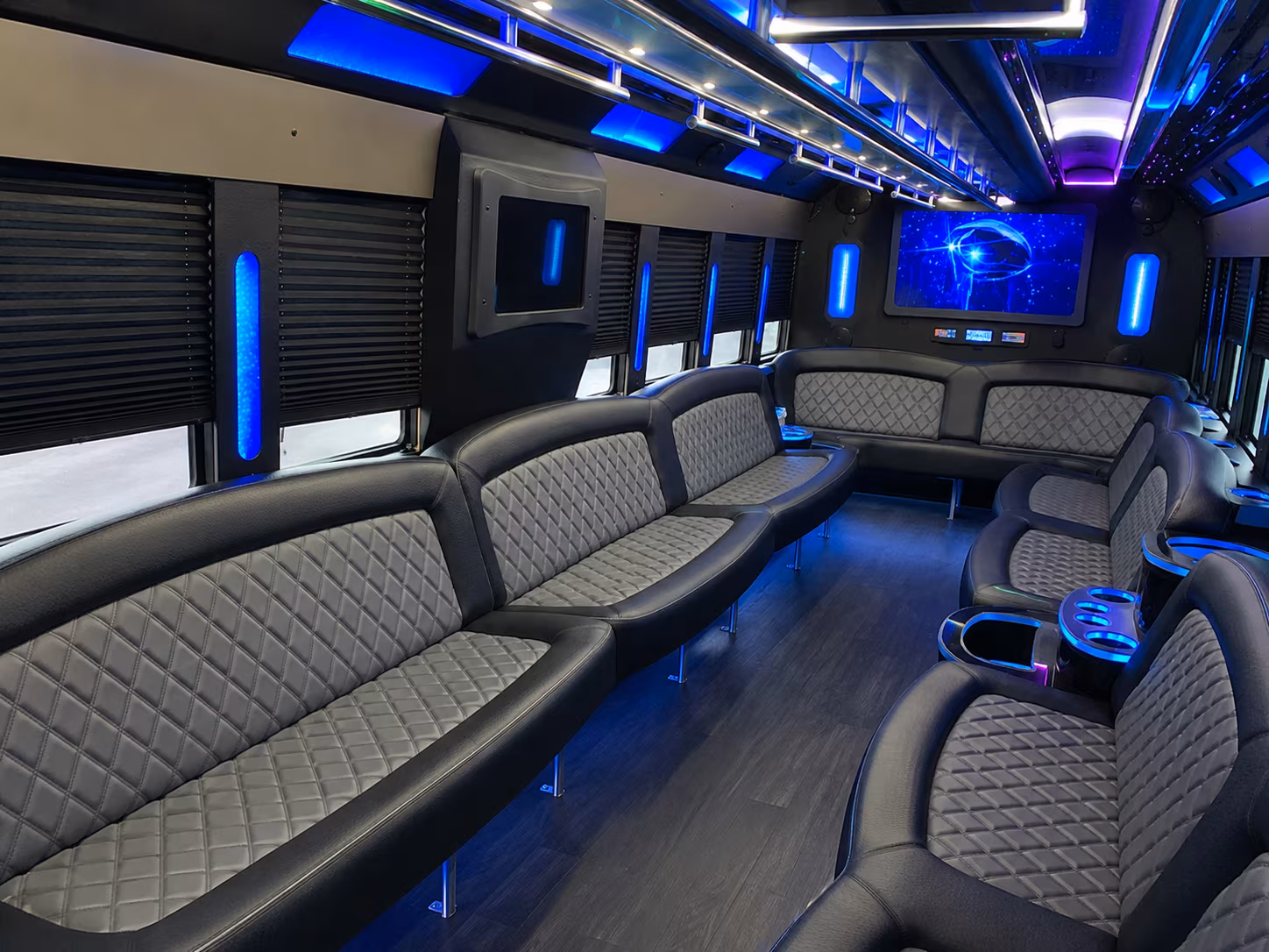 Clarksville Winery Tour & Pub Crawl Transportation party bus exterior