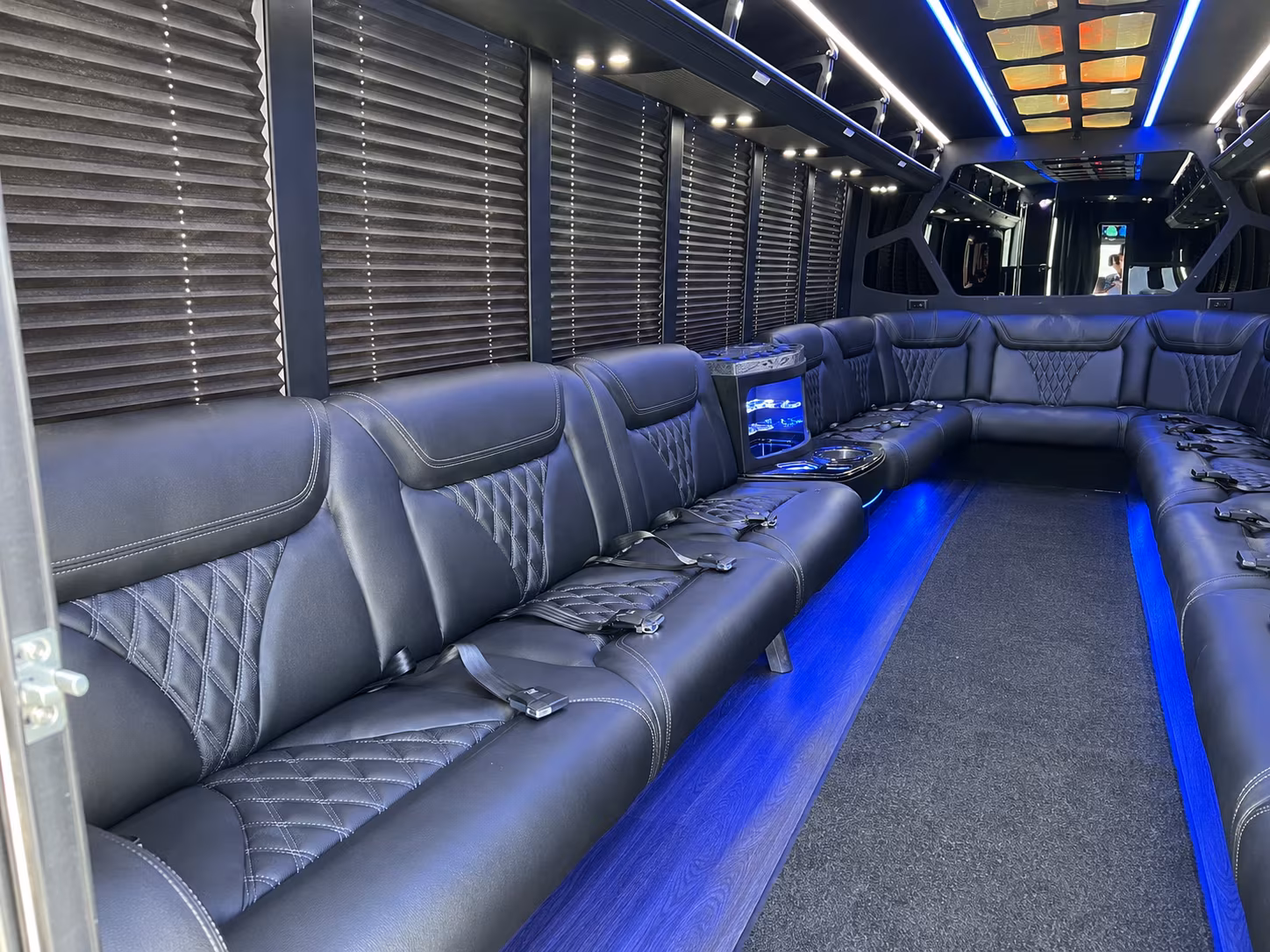 Huntsville Homecoming & Prom Party Bus Rentals